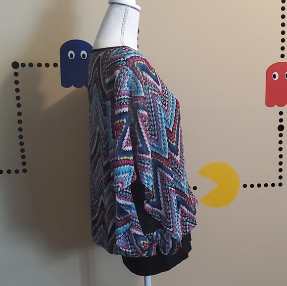 Bell sleeves banded waist blouse - Picture 3 of 4